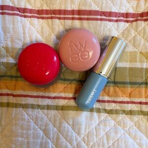 Fwee set of two pudding pot and silicone applicator. Colors Ambitious and My